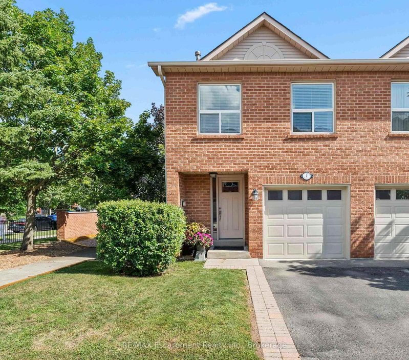 1 - 1500 Reeves Gate