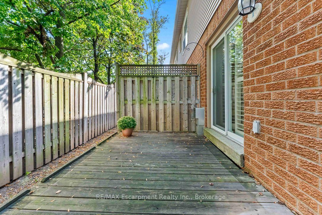 1500 Reeves Gate • #1 • Oakville, ON photo 20