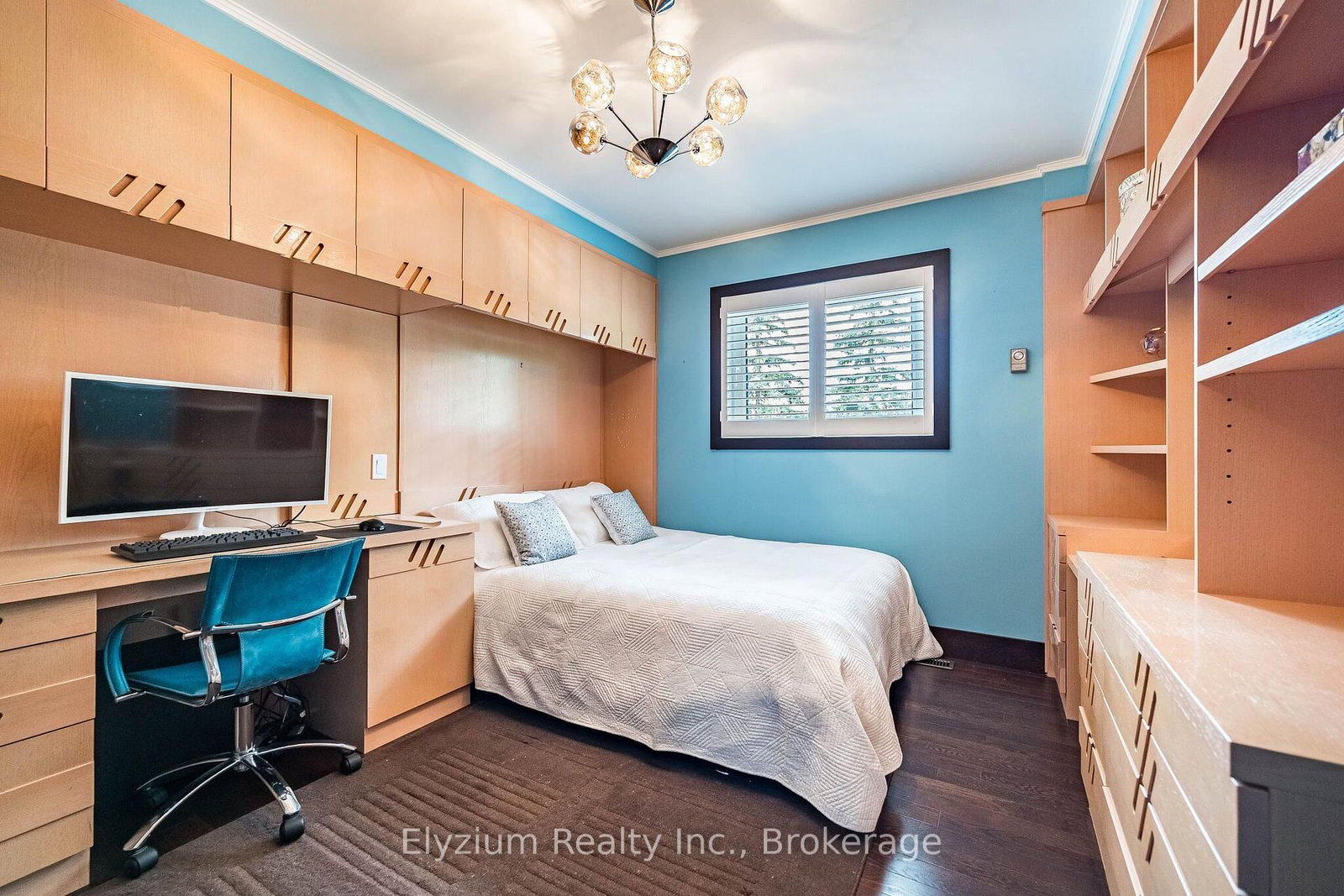 1566 Myron Mississauga,ON L5E 2N6 — Photo 31