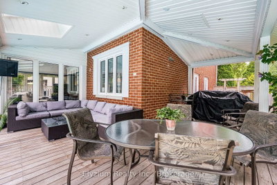 1566 Myron Mississauga,ON L5E 2N6 — Photo 42