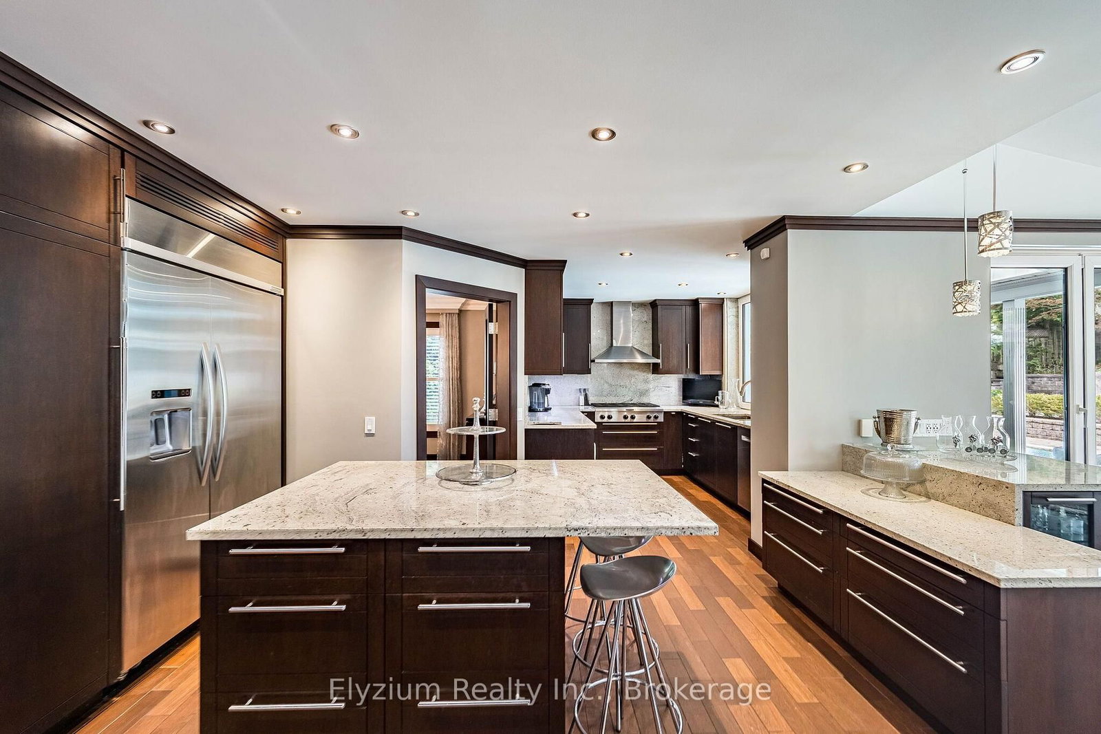 1566 Myron Mississauga,ON L5E 2N6 — Photo 6