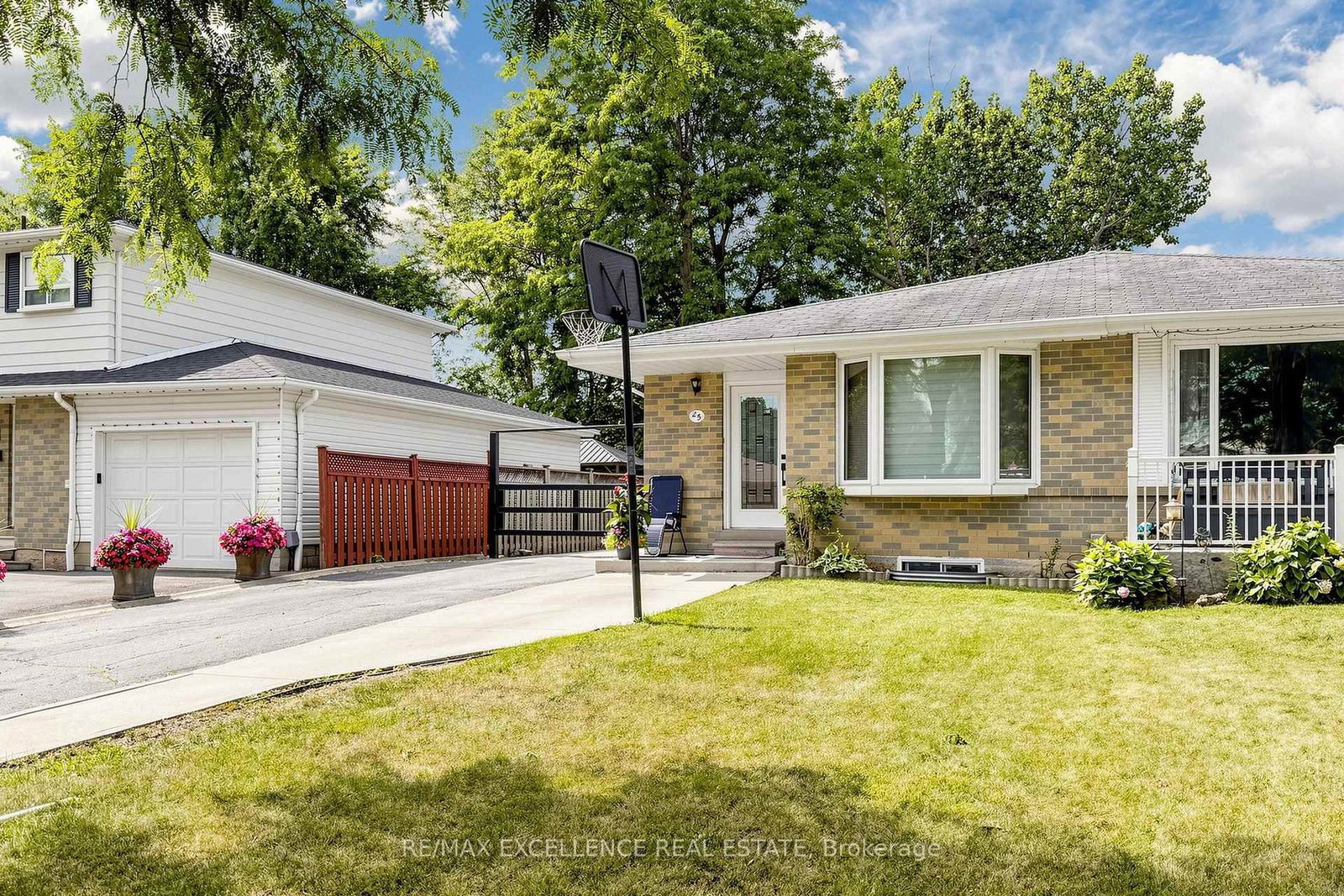 25 Graymar Road • Brampton, ON photo 5