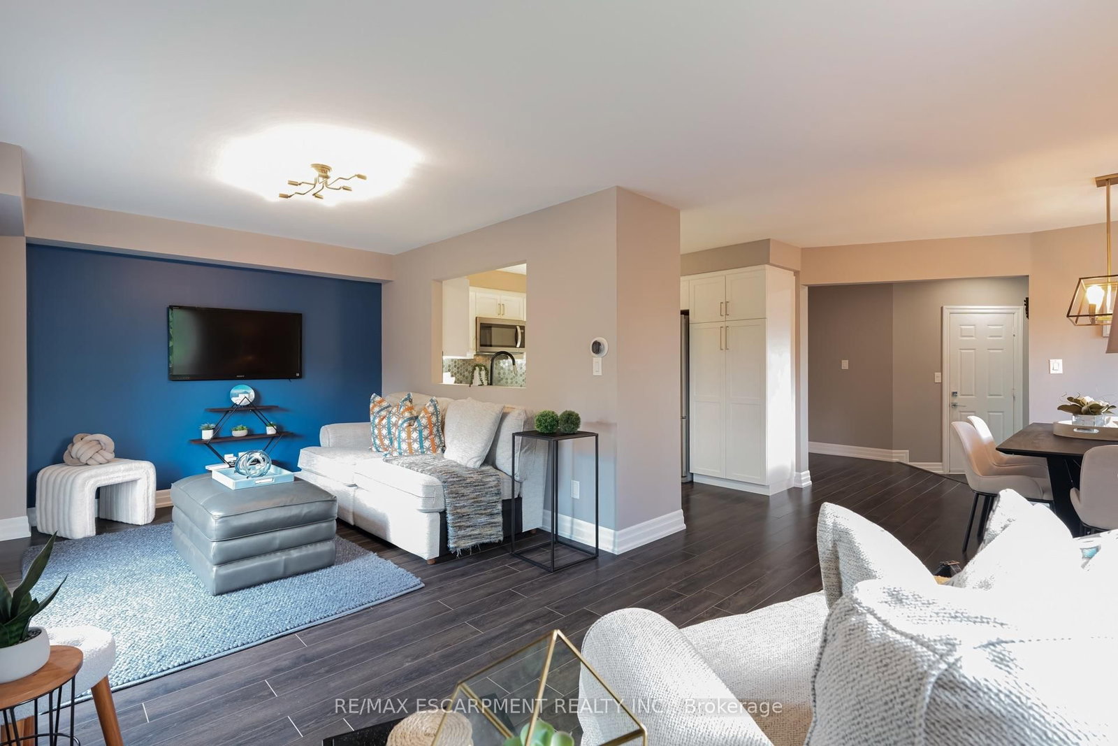 2125 White Dove Circle • Oakville, ON photo 12