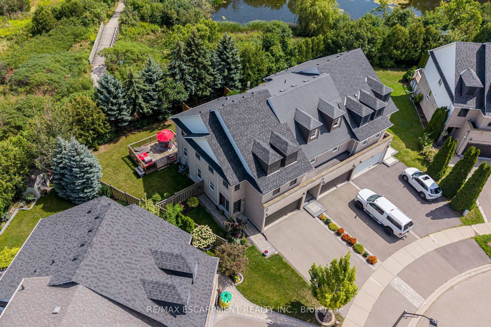 2125 White Dove Circle • Oakville, ON photo 35