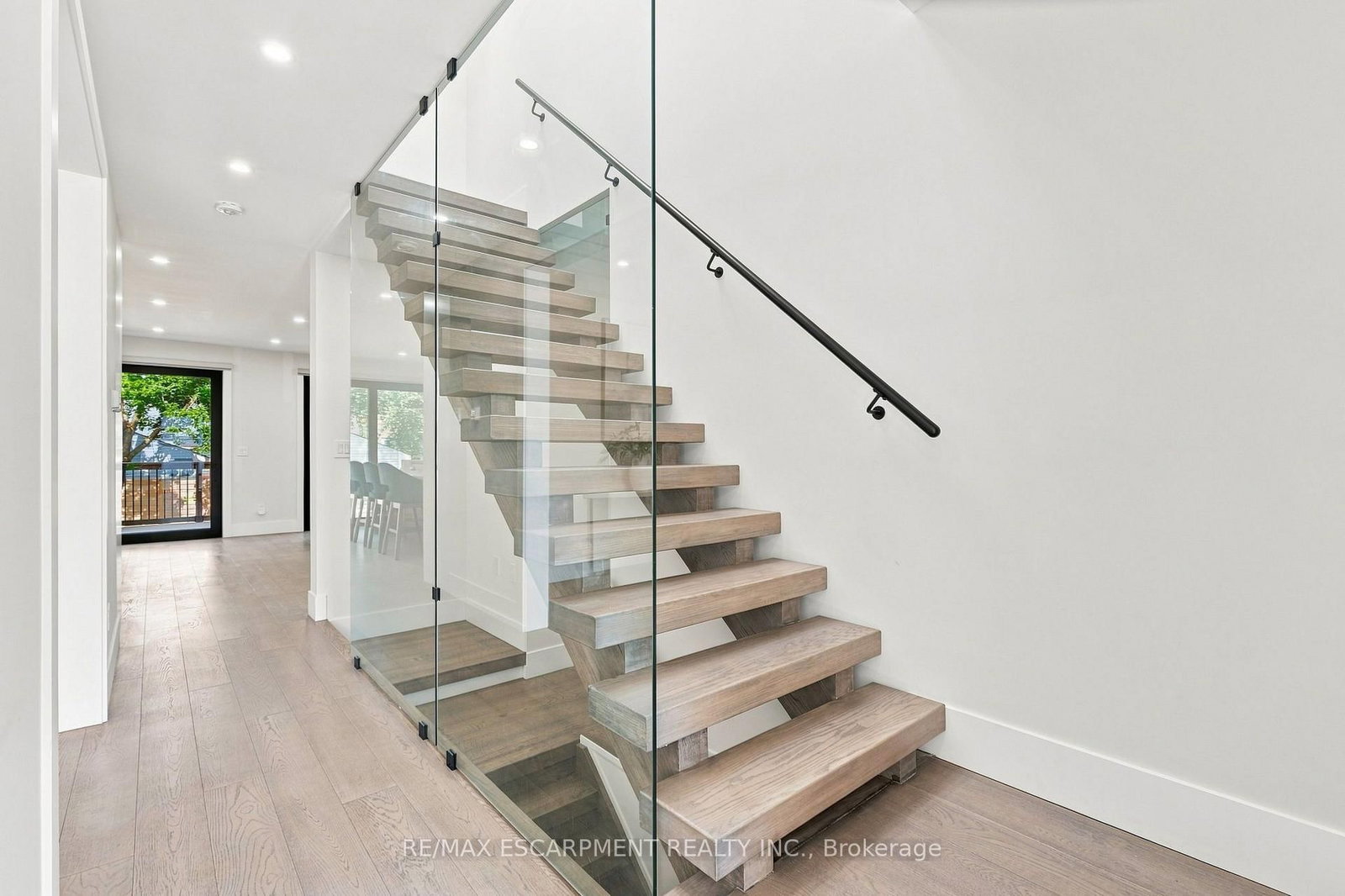 1181 Ogden Avenue • Mississauga, ON photo 21