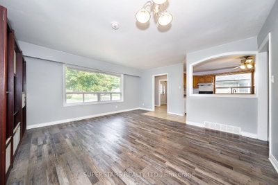 6 Meadowland Drive • Brampton, ON photo 6