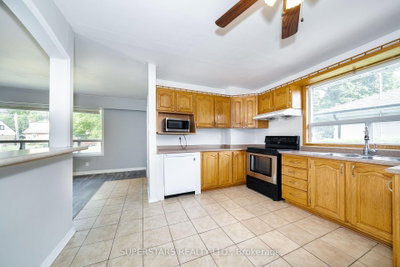 6 Meadowland Drive • Brampton, ON photo 9