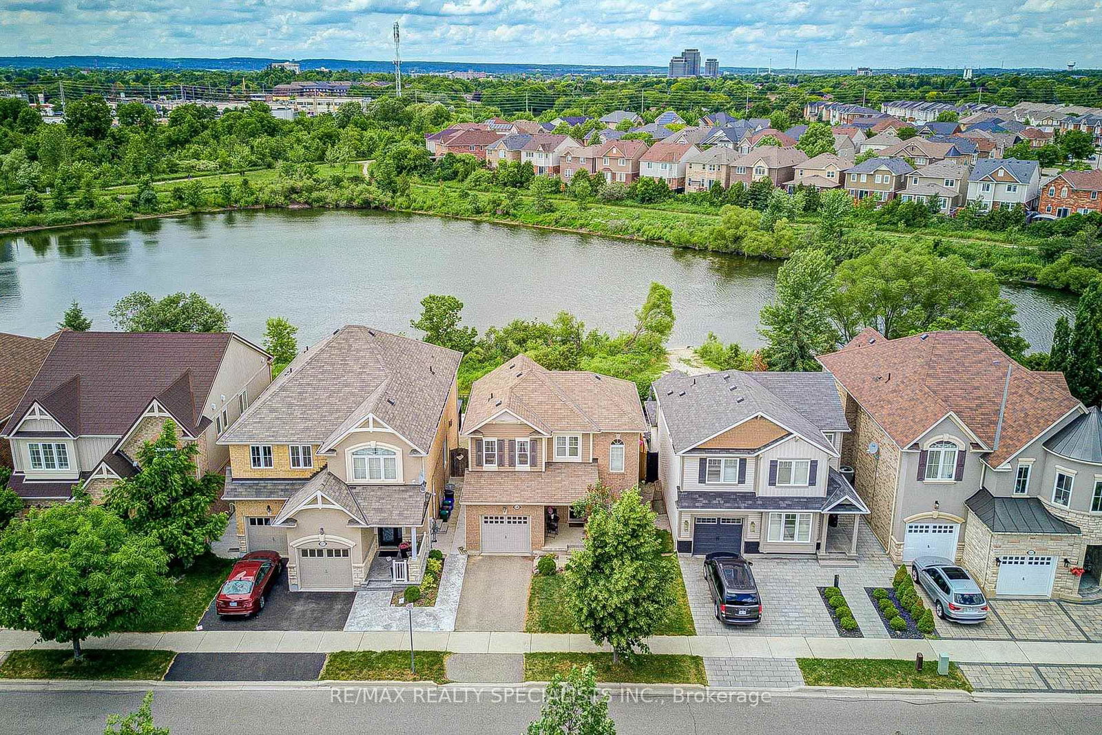 629 Symons Crossing • Milton, ON photo 11