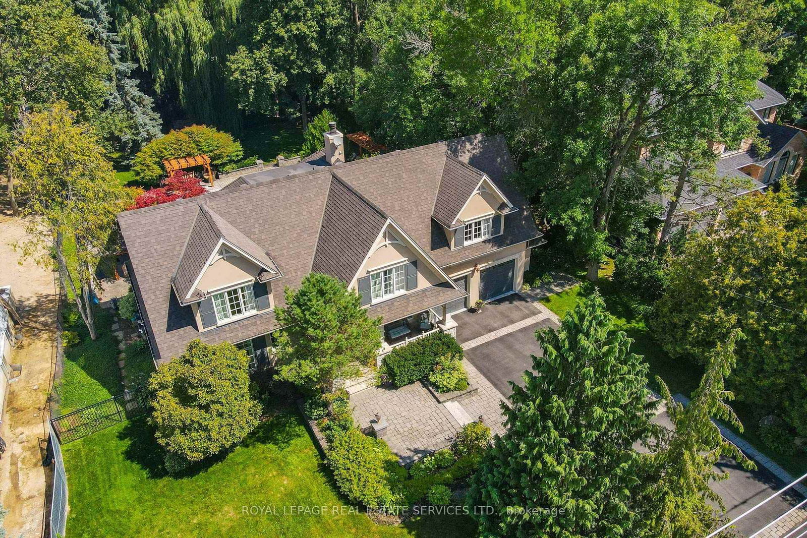 503 MEADOW WOOD Road • Mississauga, ON photo 1