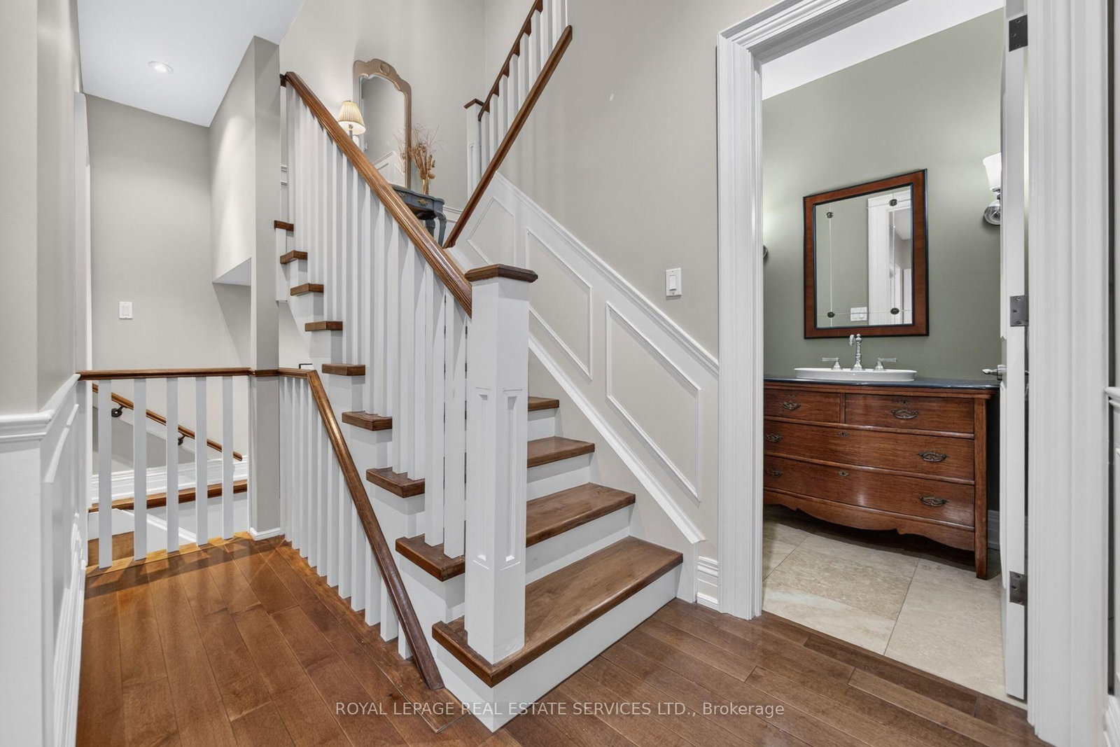 503 MEADOW WOOD Road • Mississauga, ON photo 26