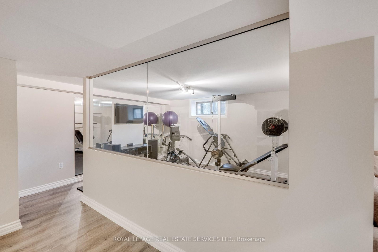 503 MEADOW WOOD Road • Mississauga, ON photo 34
