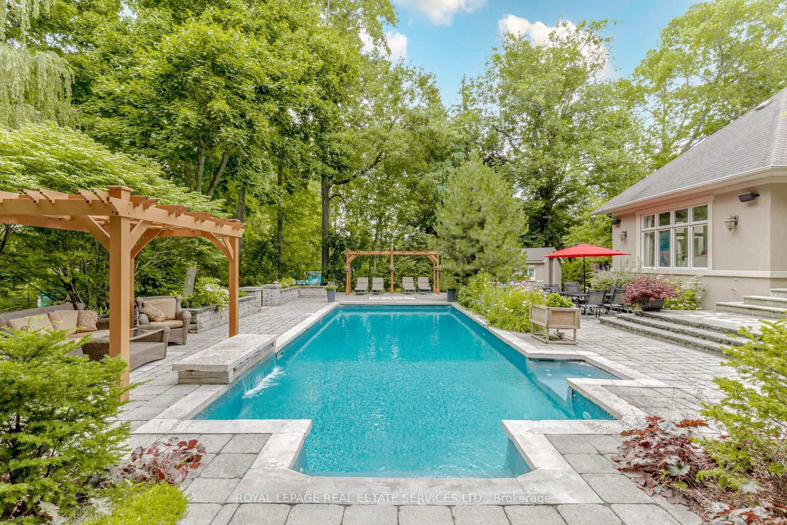 503 MEADOW WOOD Road • Mississauga, ON photo 36