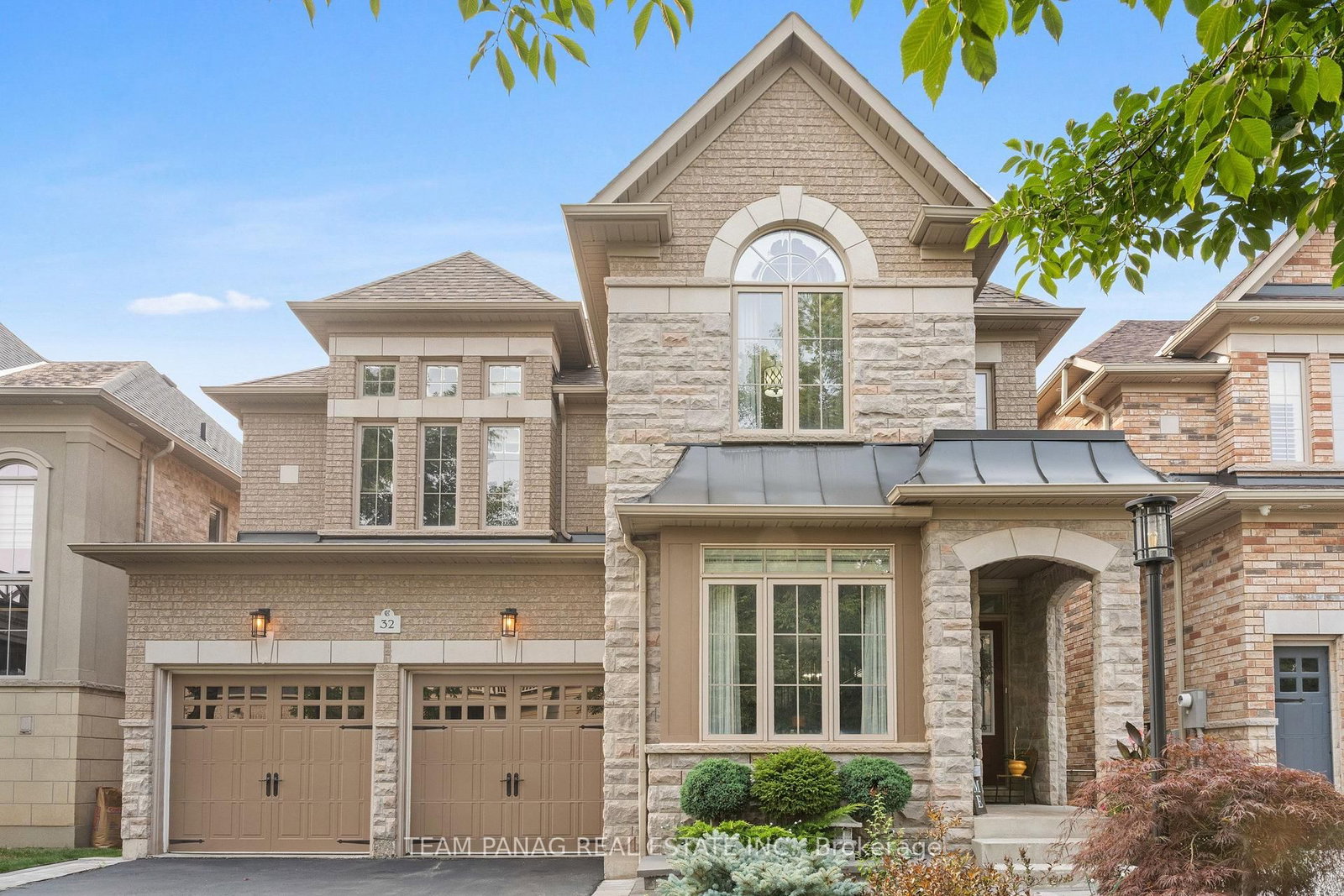 32 Impulse Circle • Brampton, ON photo 1