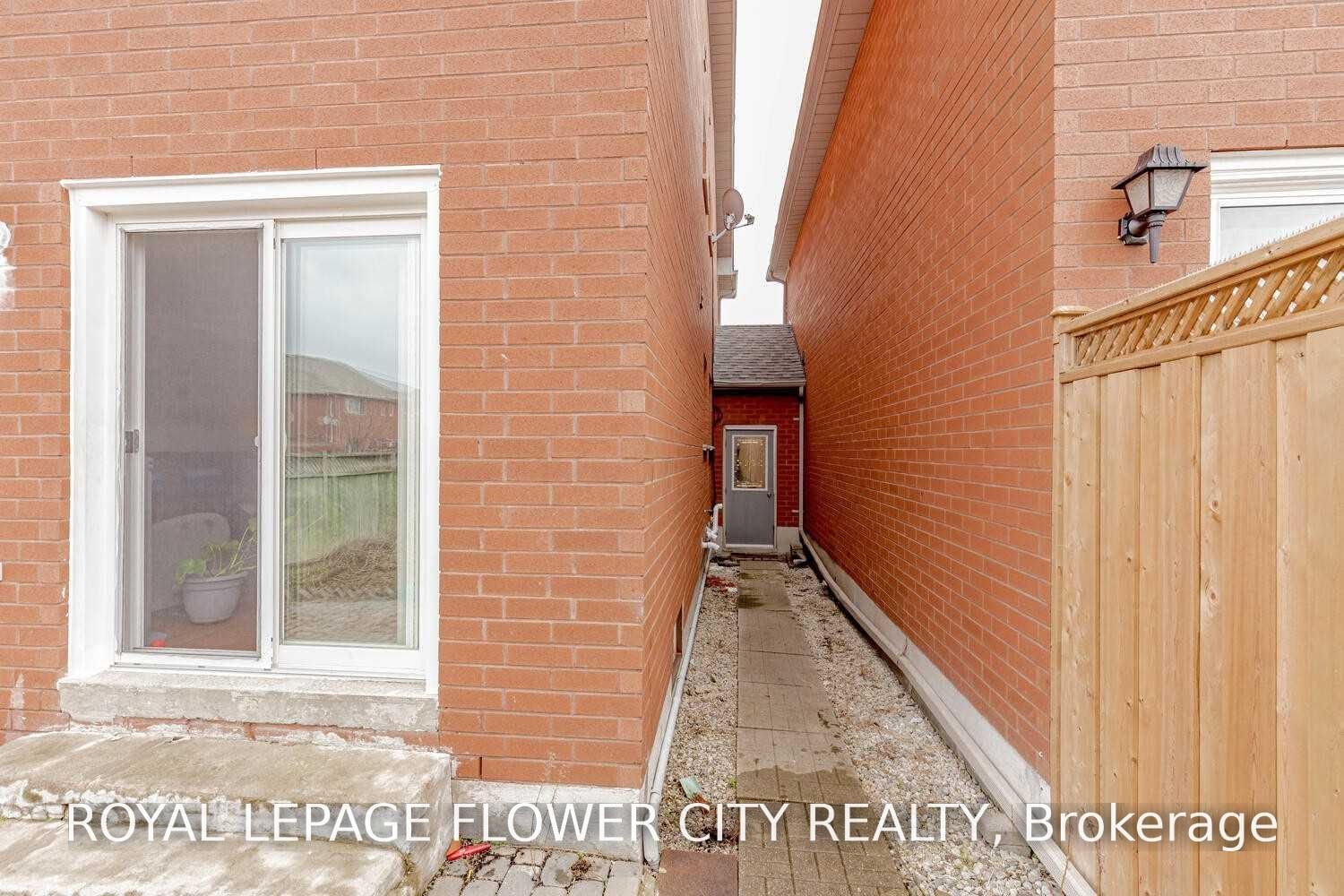 72 Sahara Brampton,ON L6R 1P4 — Photo 30