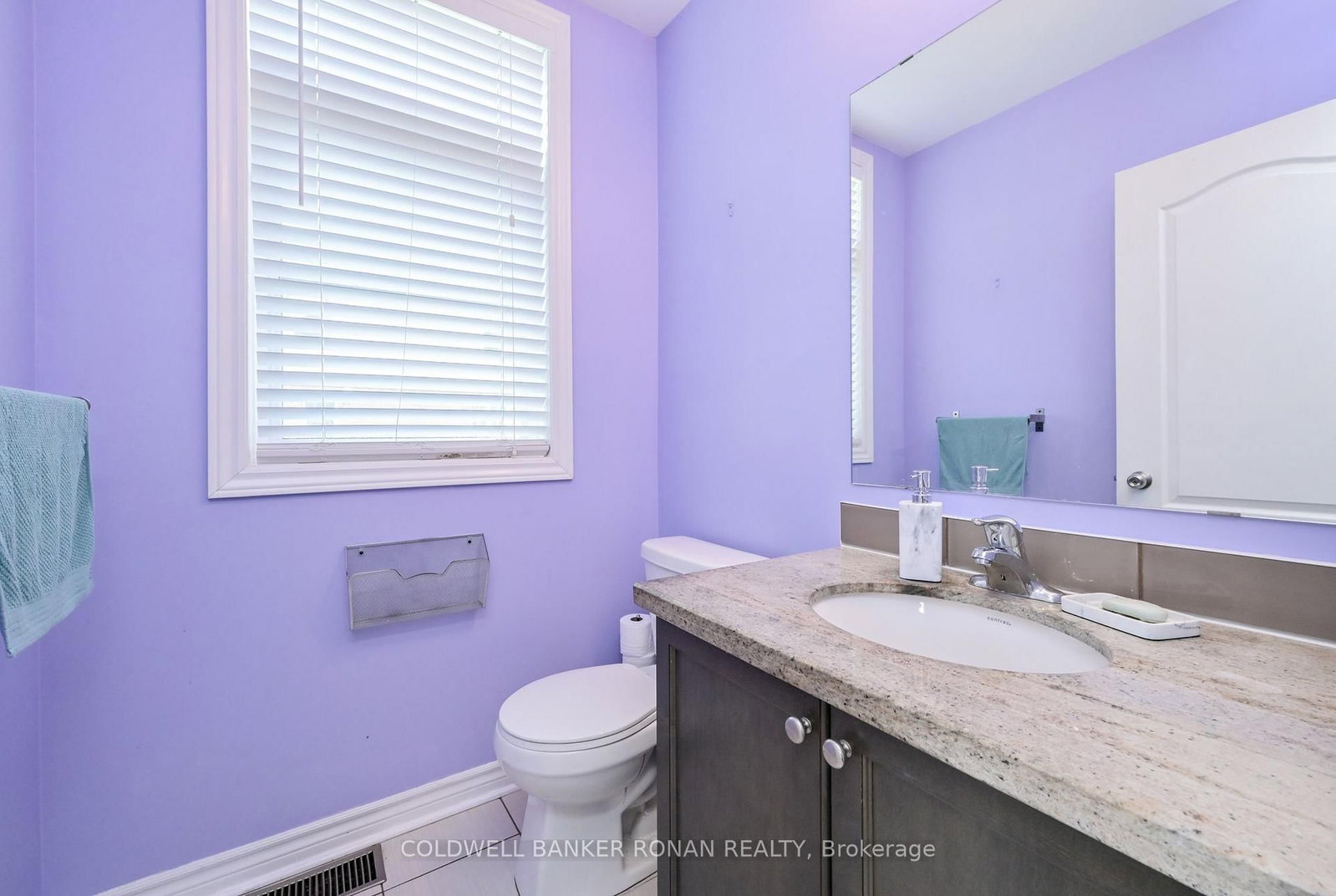 2375 Glenwood School Drive • Burlington, ON photo 11