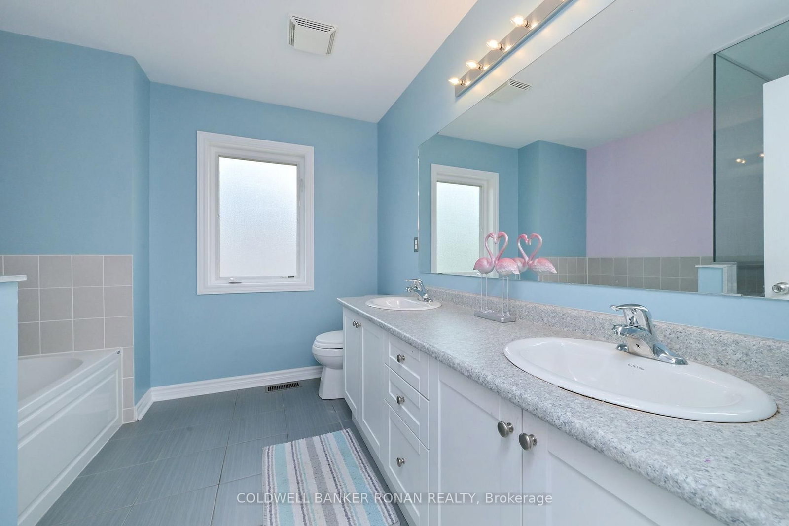 2375 Glenwood School Drive • Burlington, ON photo 18