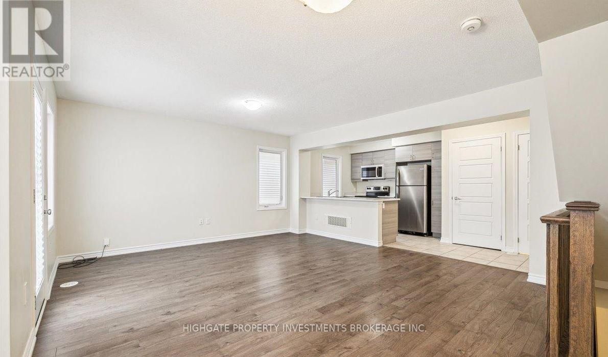 107 Lemieux Crt, Milton, view 4