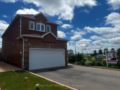 59 Stanwell Drive • Brampton, ON photo 2