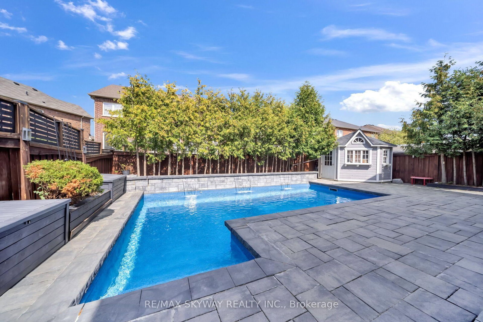 51 Learmont Avenue • Caledon, ON photo 48