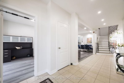 50 Northface Brampton,ON L6R 2Y2 — Photo 11