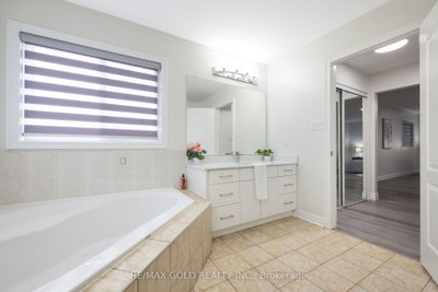 50 Northface Brampton,ON L6R 2Y2 — Photo 41
