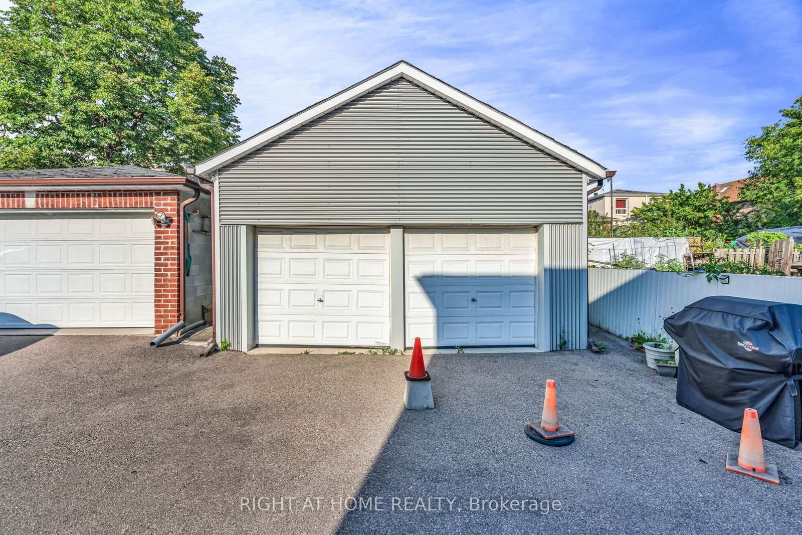 Listing Image 48