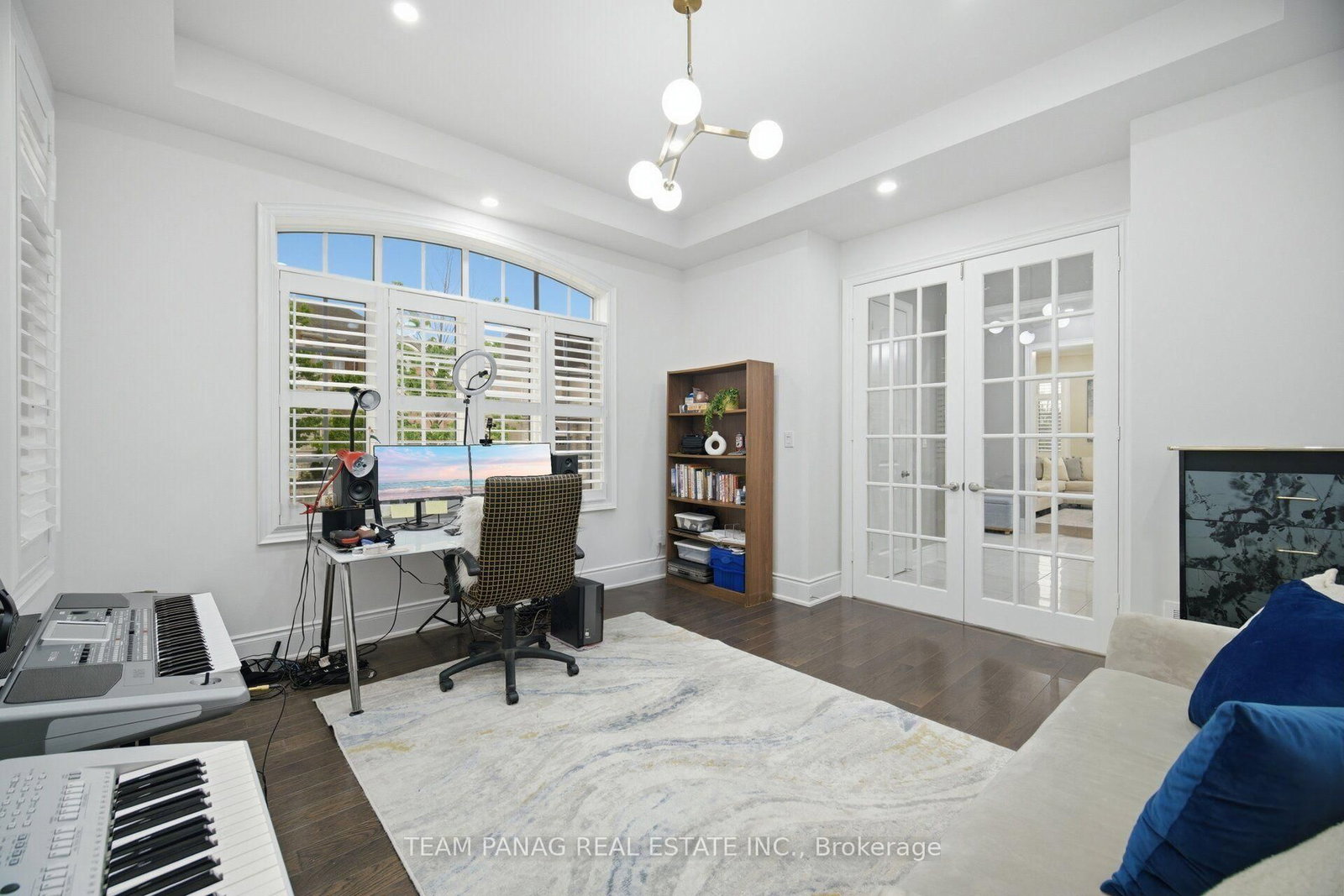 Listing Image 22