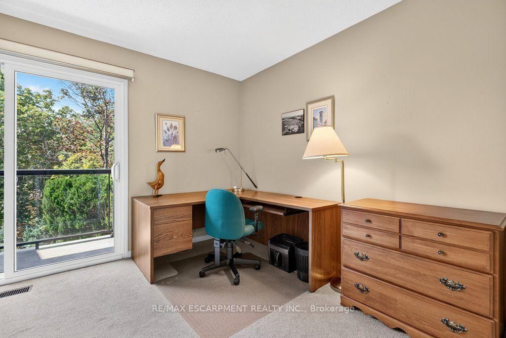2136 Old Lakeshore Road, Unit 8 - Photo 23