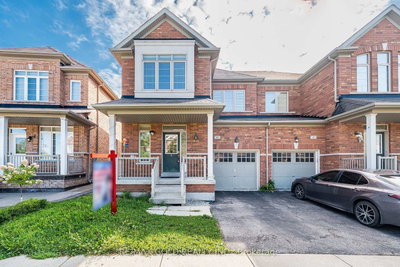 49 Baby Pointe Trail • Brampton, ON photo 3