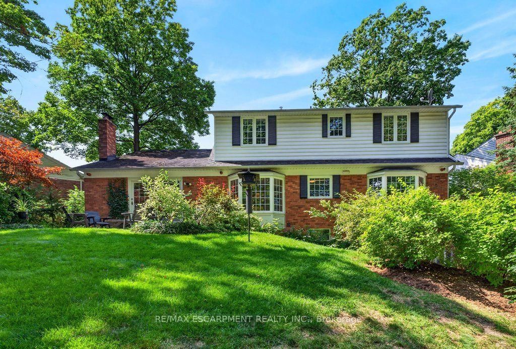 1975 Sterling Place • Burlington, ON photo 40