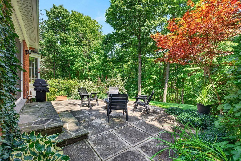 1975 Sterling Place • Burlington, ON photo 42