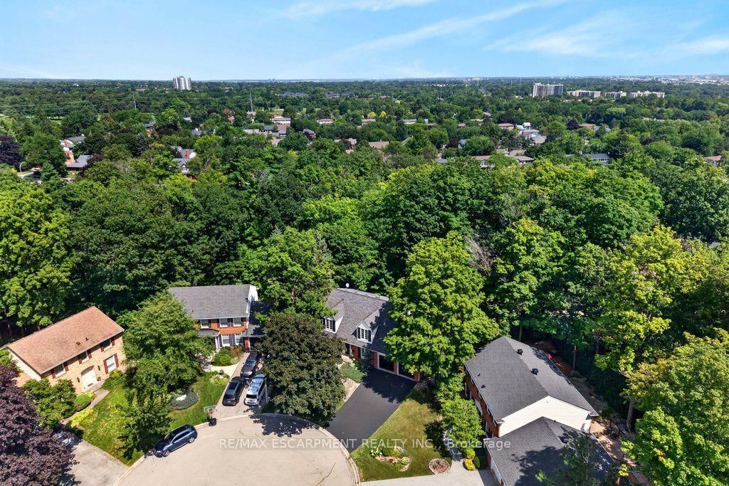 1975 Sterling Place • Burlington, ON photo 45