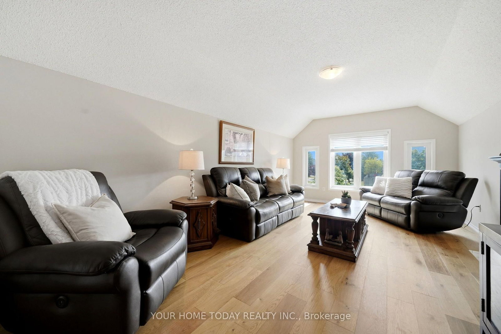 58 Chester Crescent • Halton Hills, ON photo 18