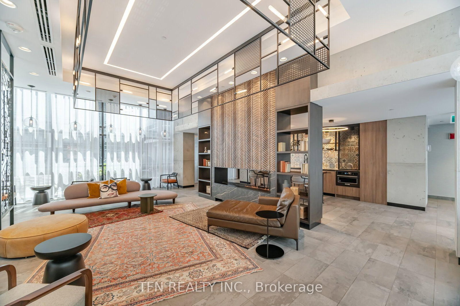 251 Manitoba Street • Toronto, ON photo 10