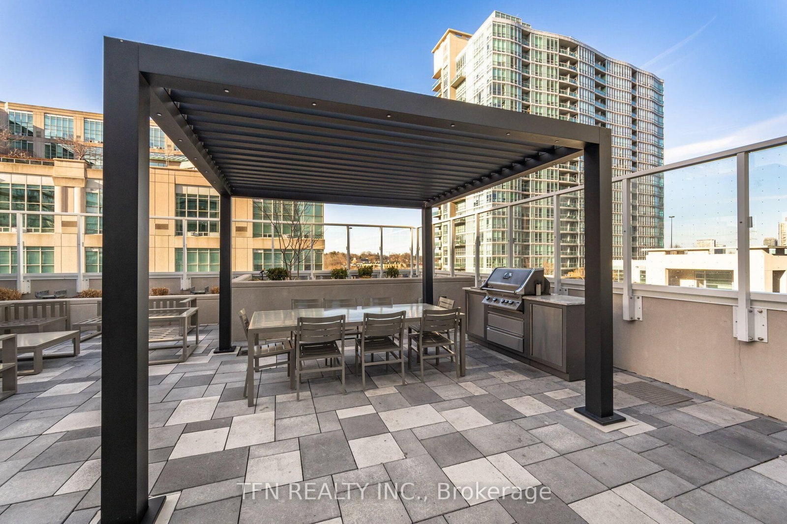 251 Manitoba Street • Toronto, ON photo 19