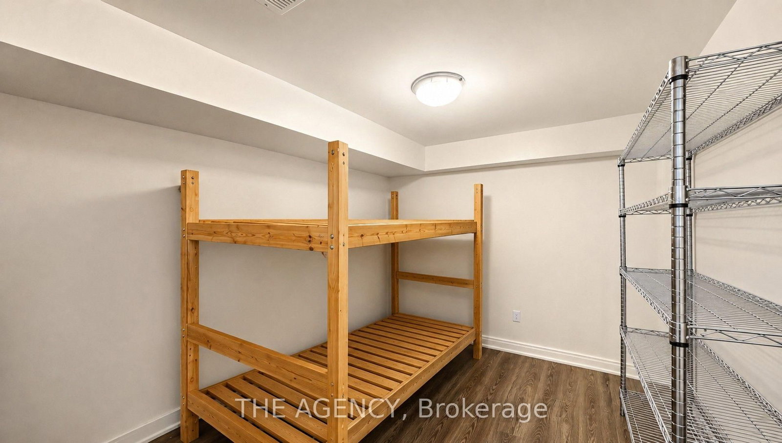 Lower-2774 Quill Cres, Mississauga, view 23