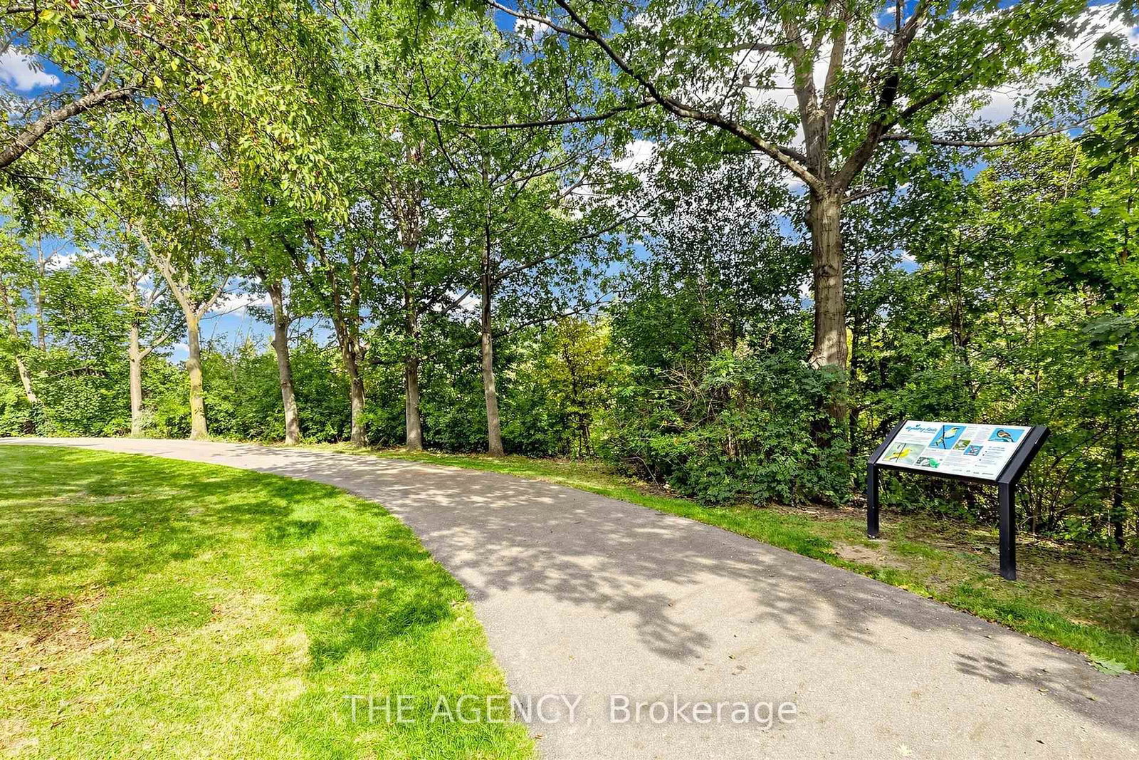 Lower-2774 Quill Cres, Mississauga, view 30