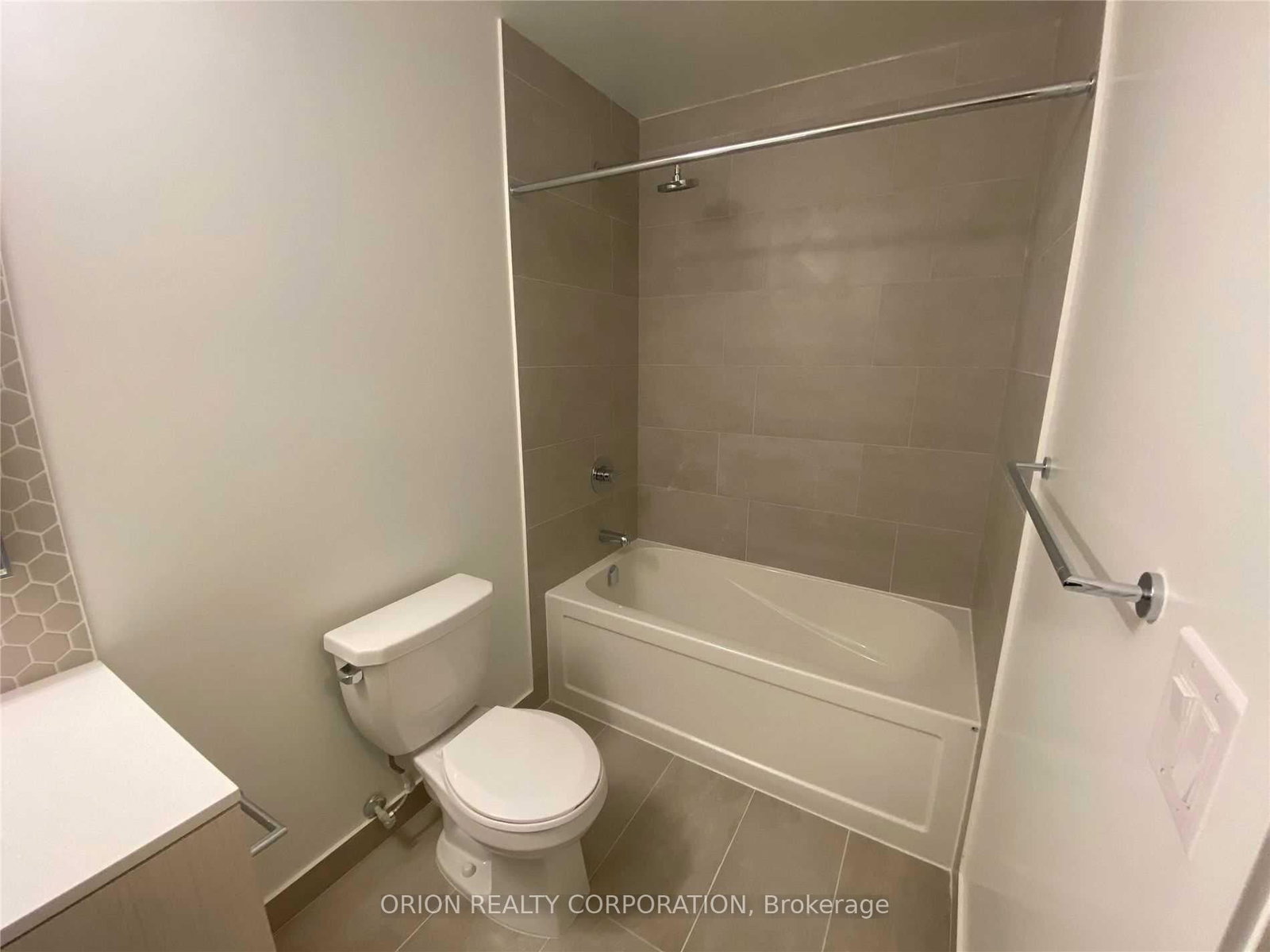 1421-2520 Eglinton Ave, Mississauga, view 8