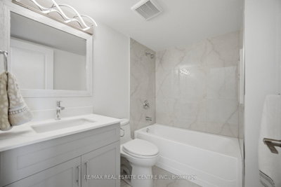 4879 Kimbermount Mississauga,ON L5M 7R8 — Photo 28