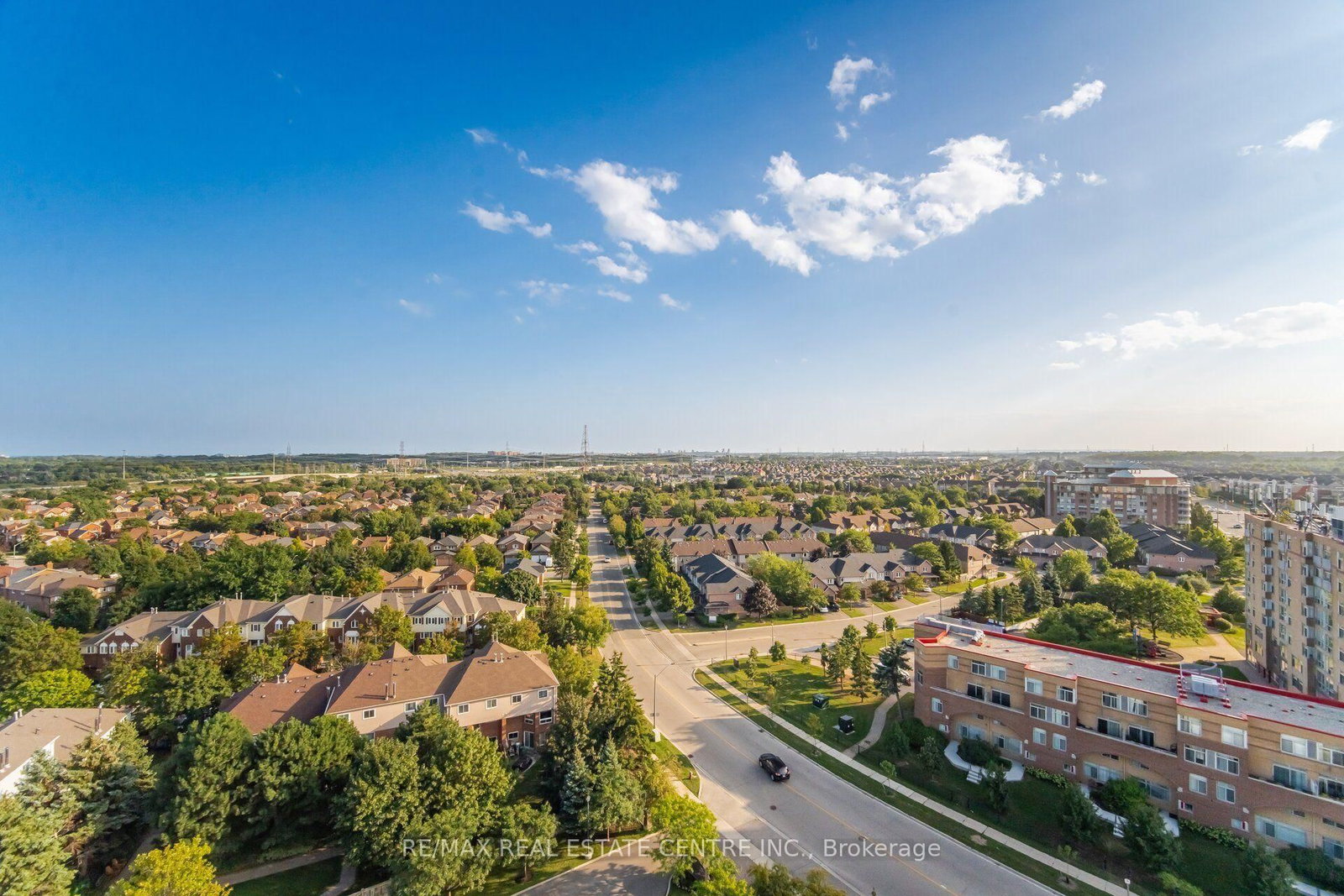 1509-4879 Kimbermount Ave, Mississauga, view 32