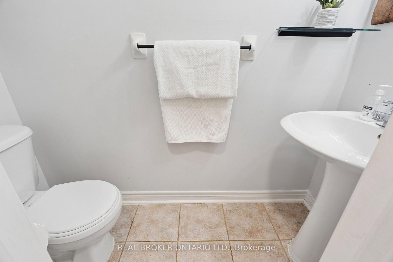 27 Spruce Boulevard • Halton Hills, ON photo 21