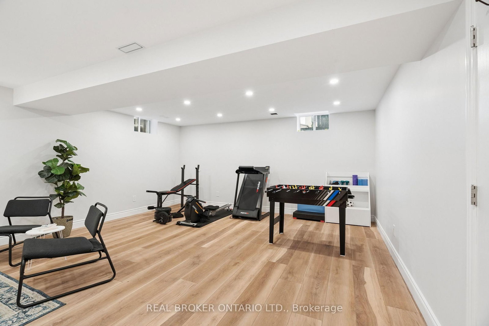 27 Spruce Boulevard • Halton Hills, ON photo 26