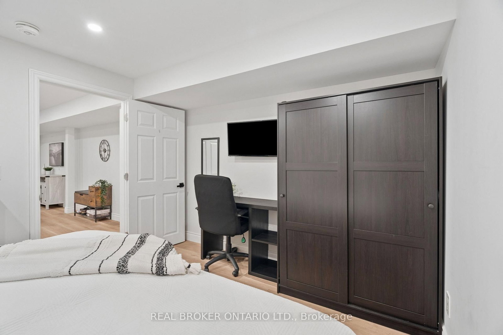 27 Spruce Boulevard • Halton Hills, ON photo 36