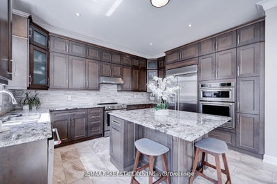 438 Park Oakville,ON L6M 1N3 — Photo 12