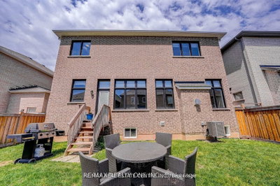 438 Park Oakville,ON L6M 1N3 — Photo 40