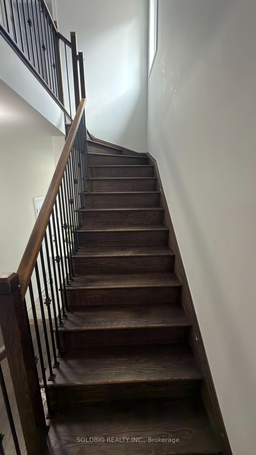 1265 CHEE CHEE Landing • Milton, ON photo 11