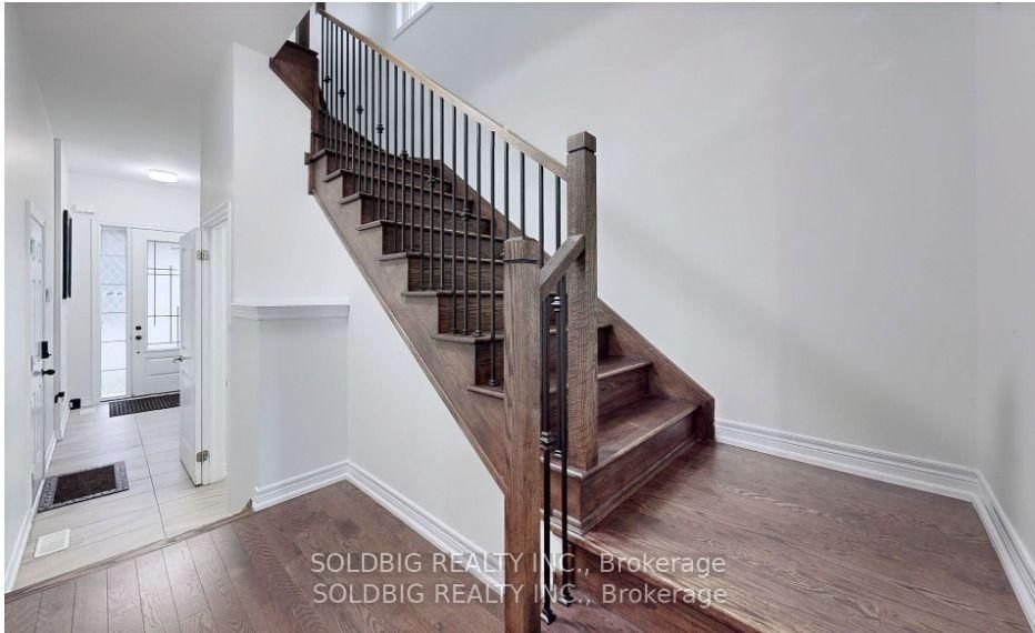 1265 CHEE CHEE Landing • Milton, ON photo 9