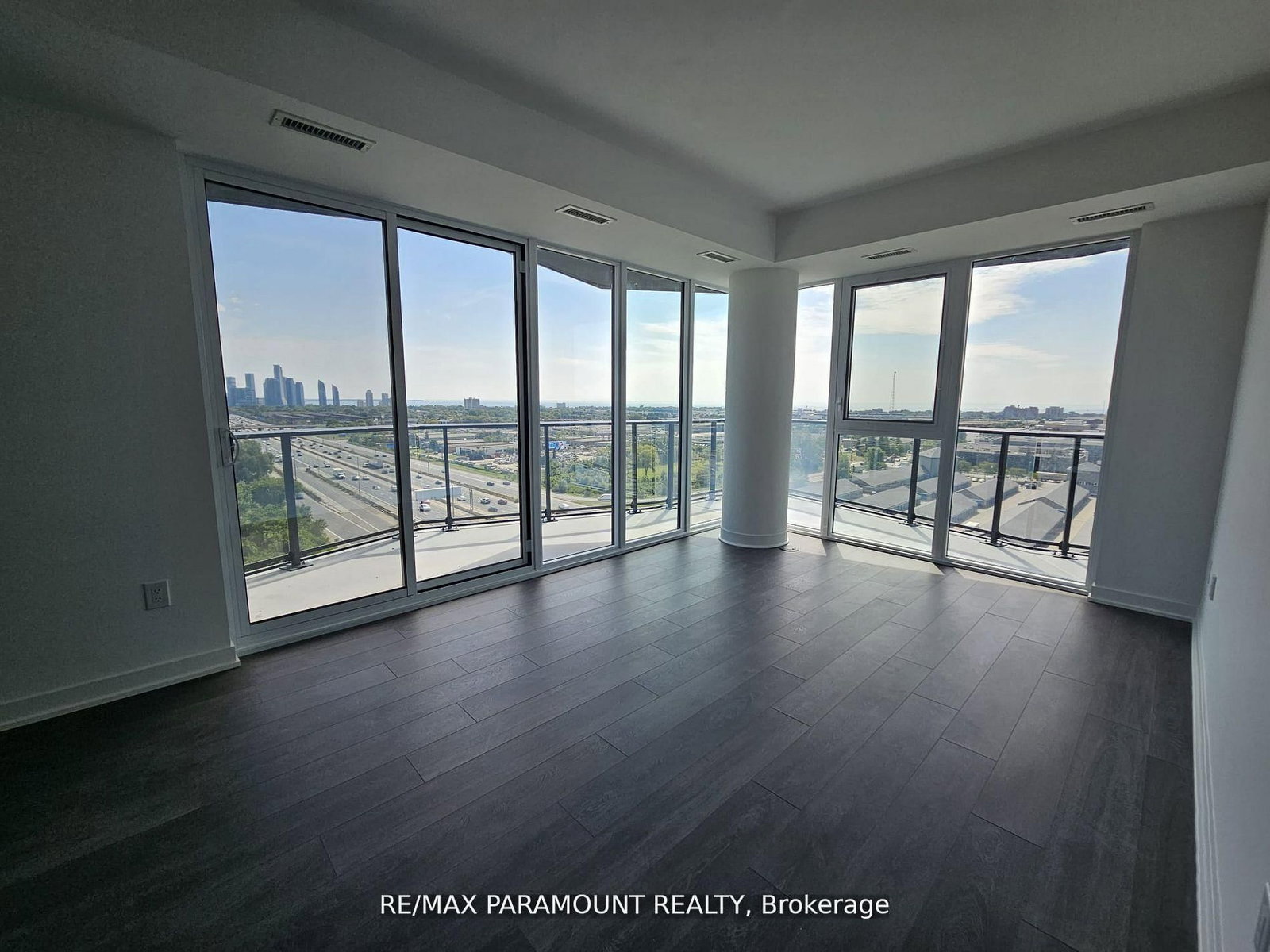 36 Zorra Street • #1008 • Toronto, ON photo 5