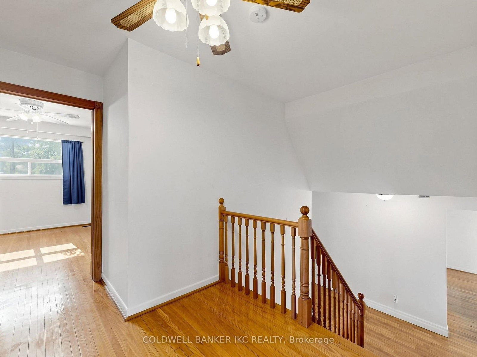 2220 Springfield Mississauga,ON L5K 1V2 — Photo 17