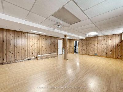 2220 Springfield Mississauga,ON L5K 1V2 — Photo 27